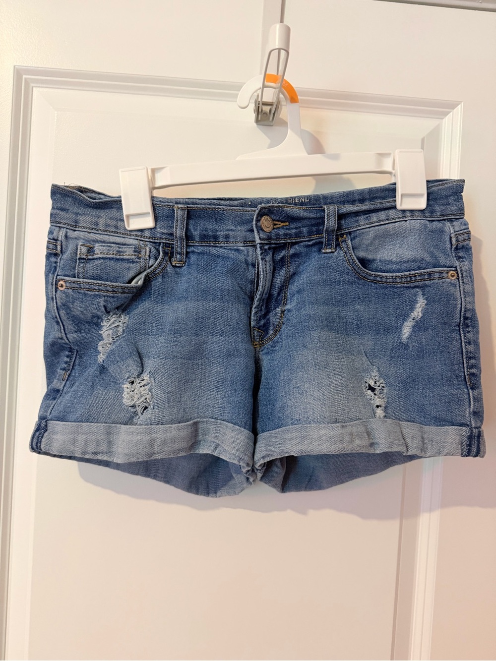 Denim Roll-Cuff Distressed Women’s “boyfriend”Shorts - Blue